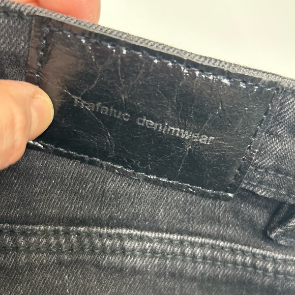 Zara Metal Heart Grommets Ankle Grazer Mid Rise Jeans Raw Hem Black Distressed 2 - Picture 9 of 16